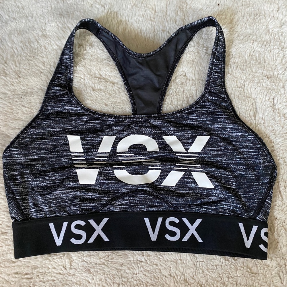 Victoria secret sports bra size medium